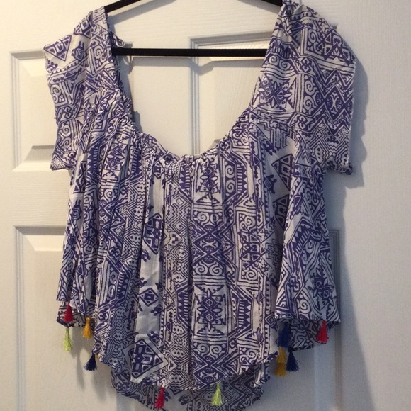 Surf gypsy Tasseltop - Picture 1 of 5